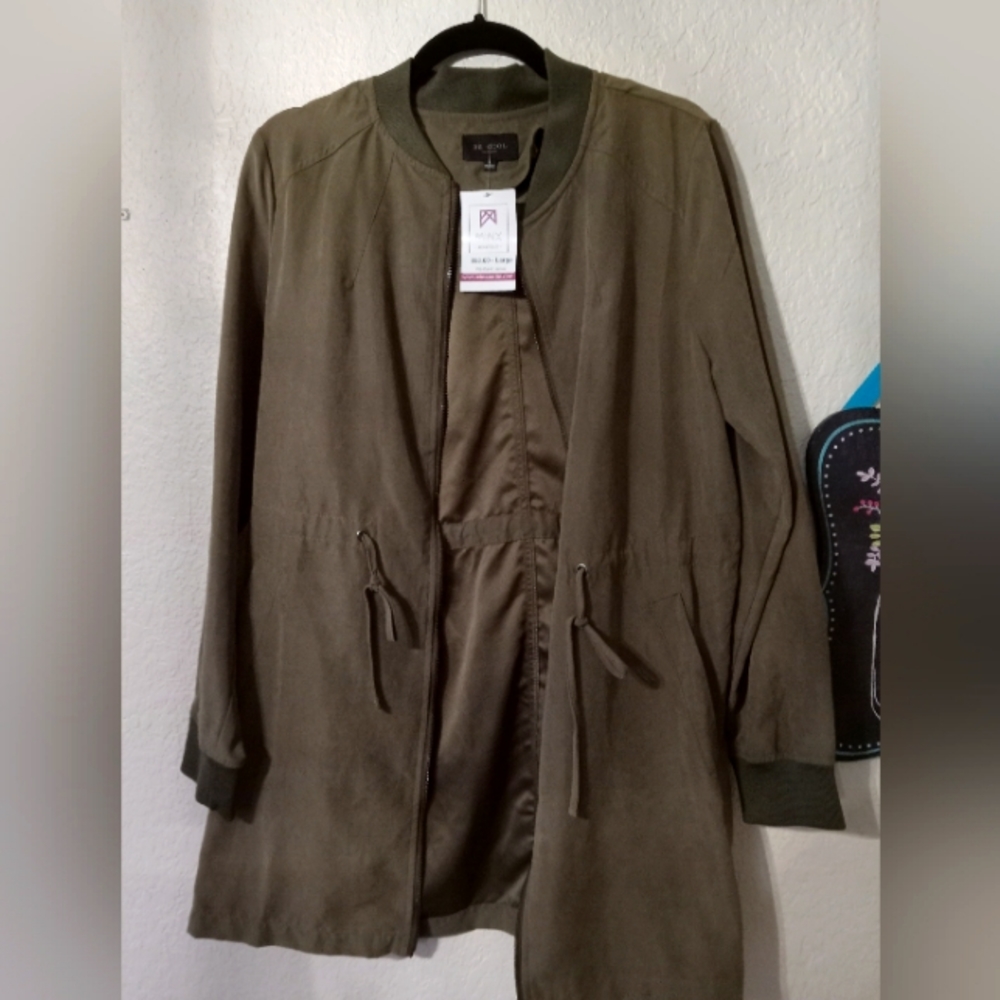 New with tags Be Cool Brand Jacket size Large